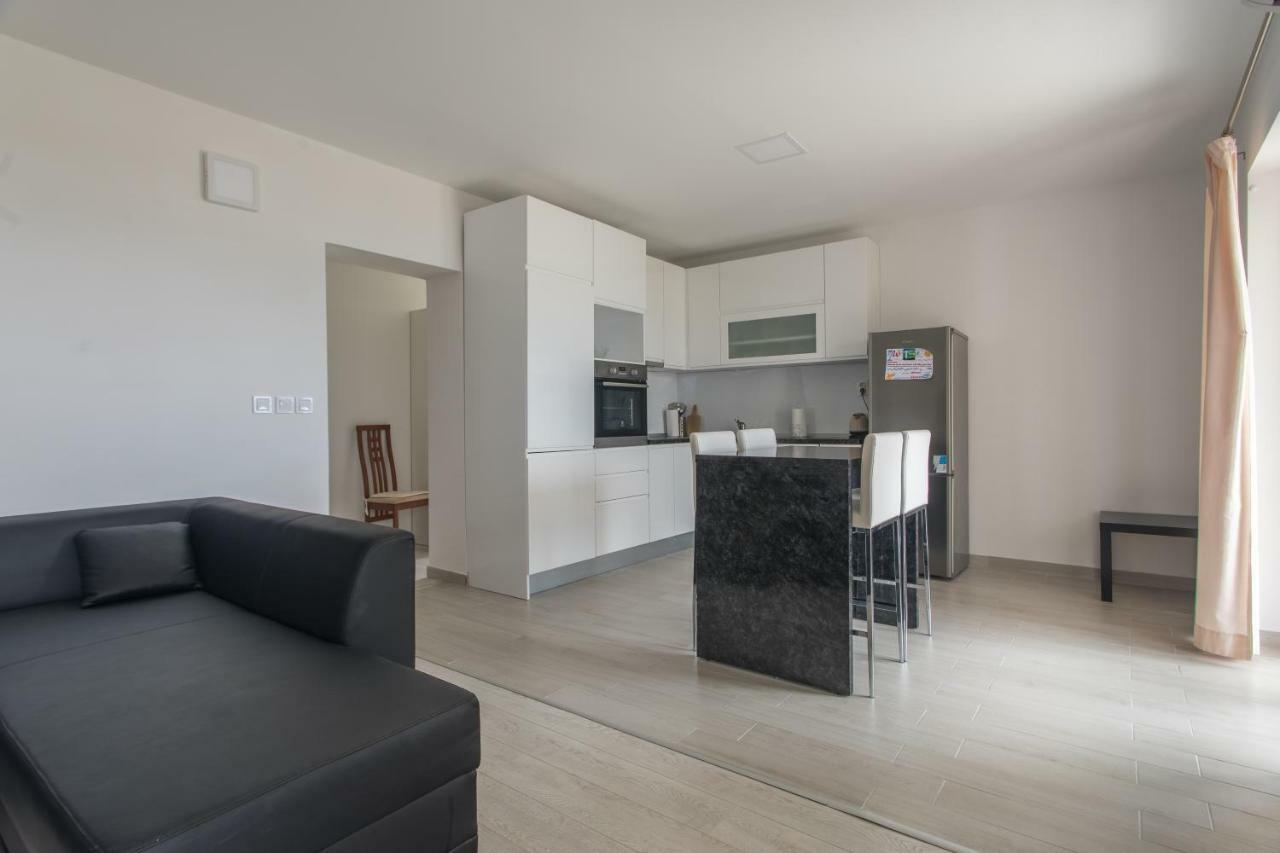 Apartmani Marija Jakir Brela Extérieur photo