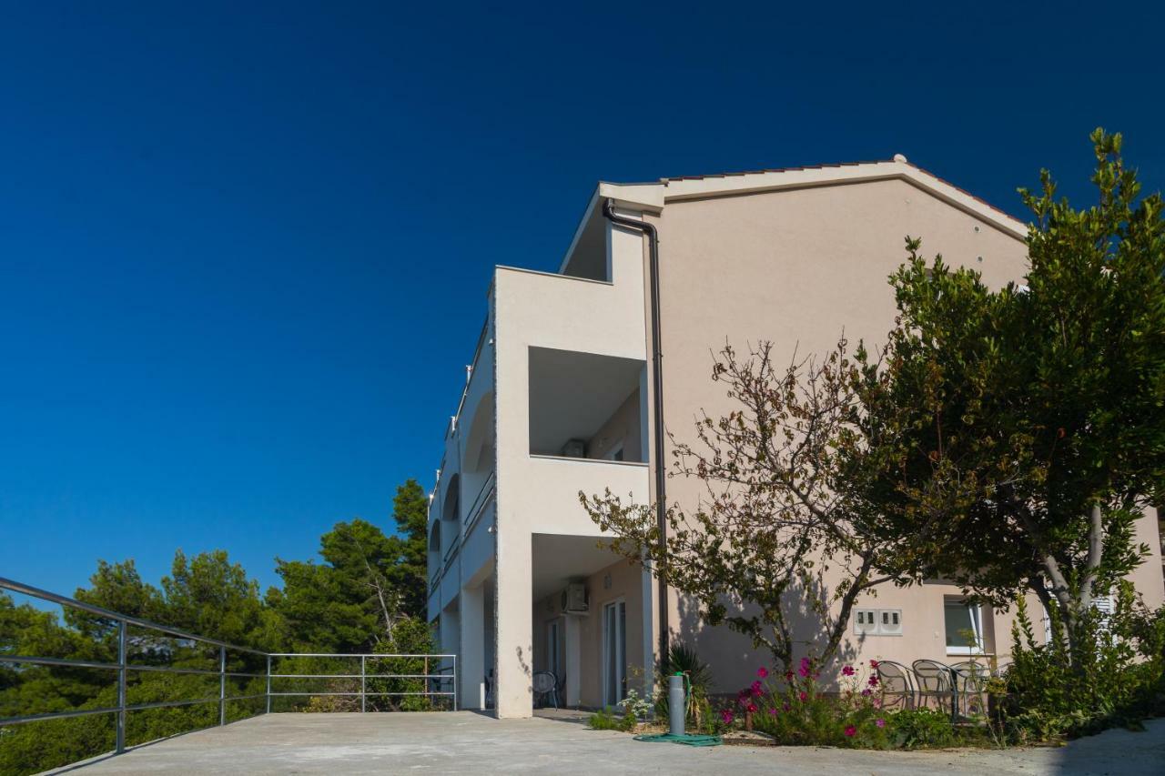 Apartmani Marija Jakir Brela Extérieur photo