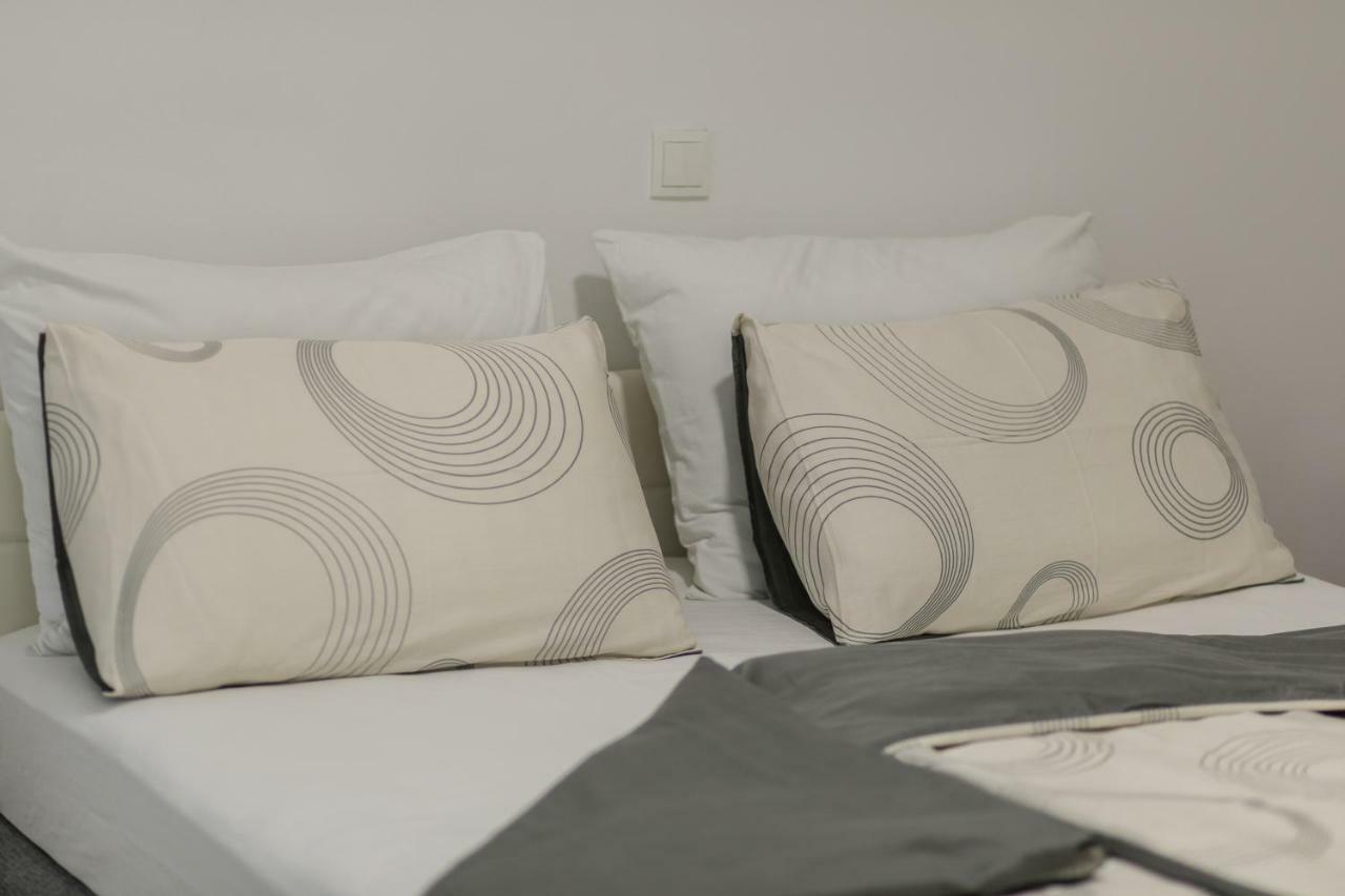 Apartmani Marija Jakir Brela Extérieur photo