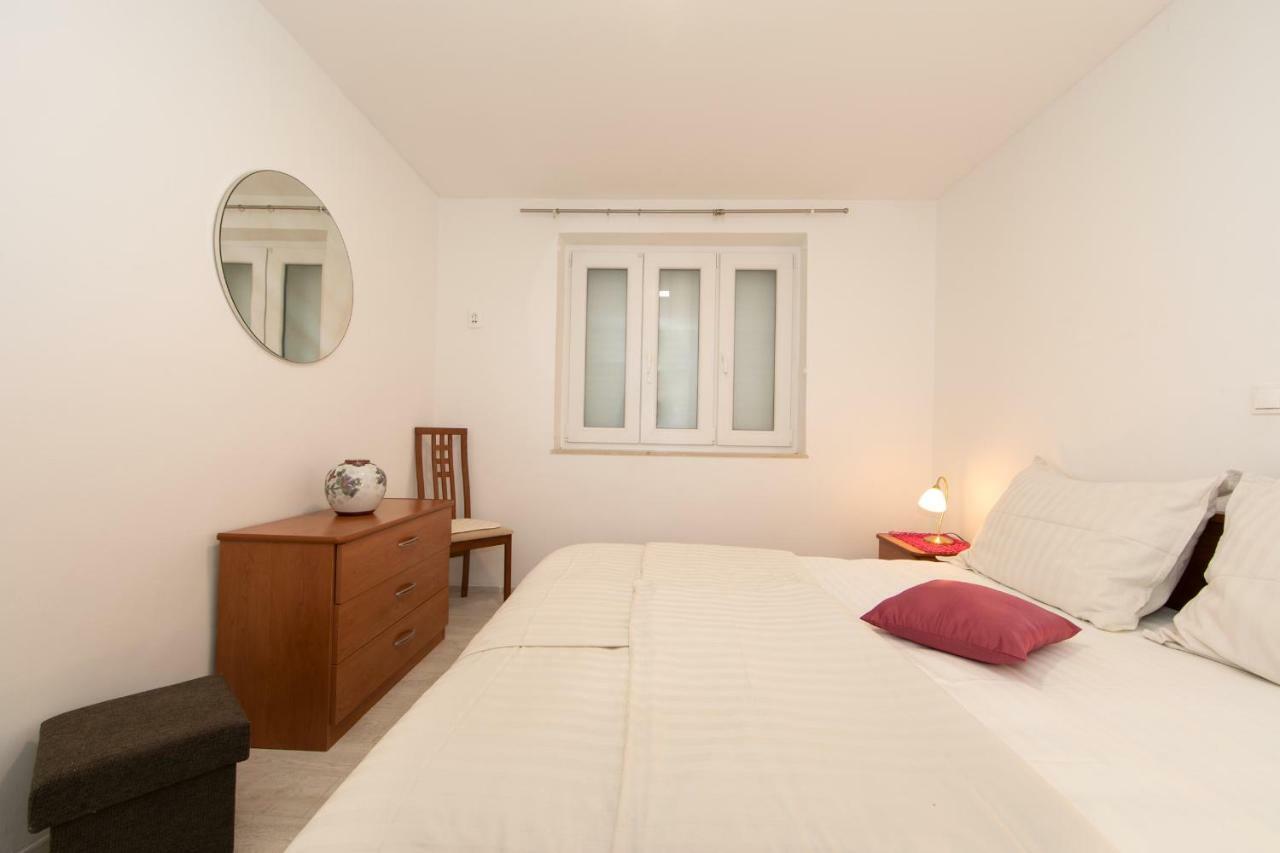 Apartmani Marija Jakir Brela Extérieur photo
